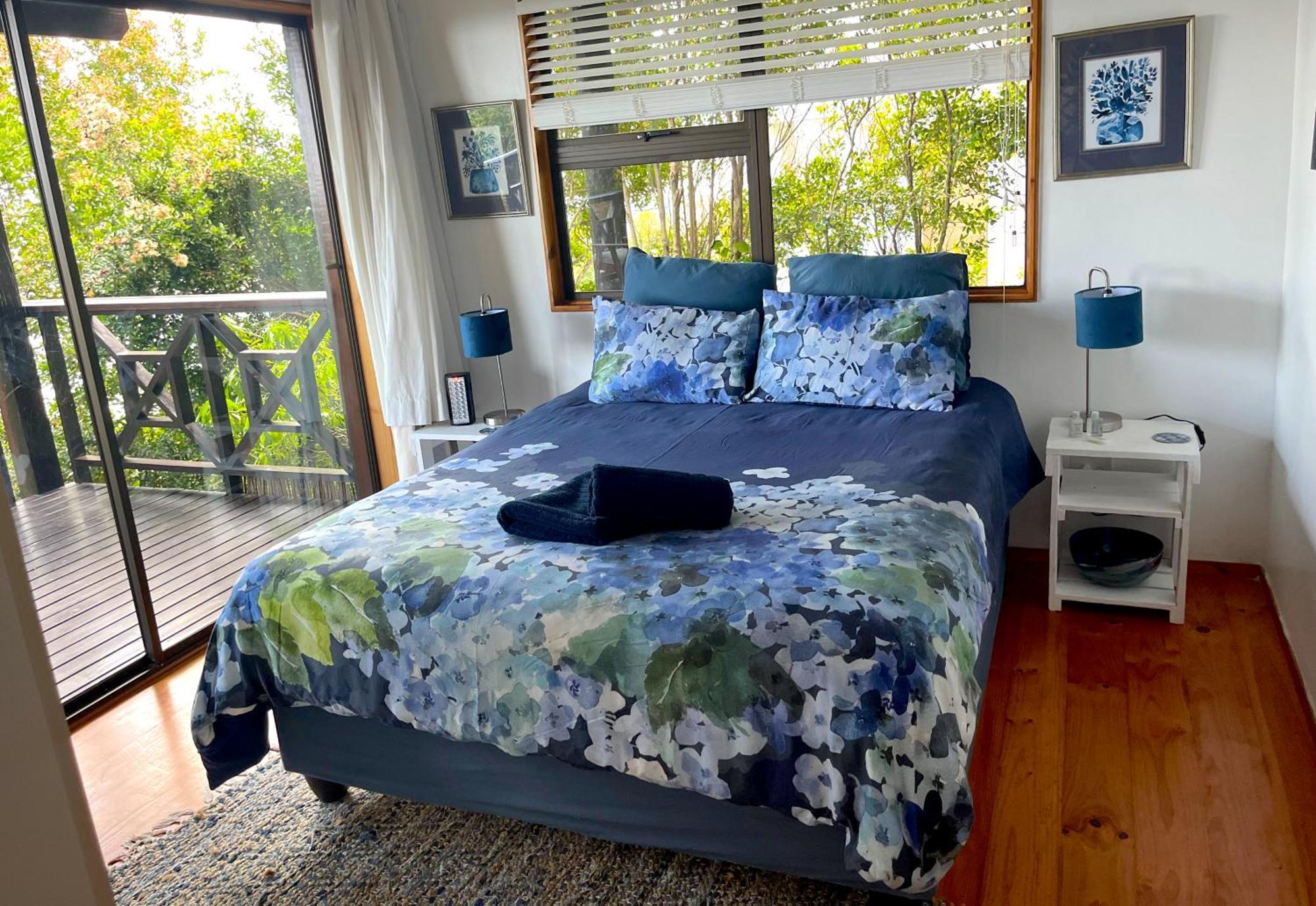 Peaceful Guest Suite With Balcony Views And Garden Setting Brenton-on-Sea Exterior foto