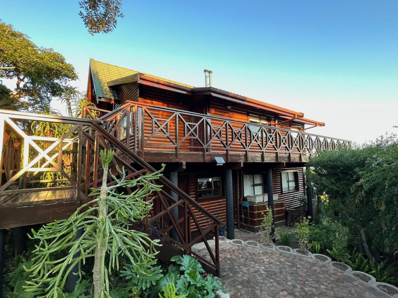 Peaceful Guest Suite With Balcony Views And Garden Setting Brenton-on-Sea Exterior foto